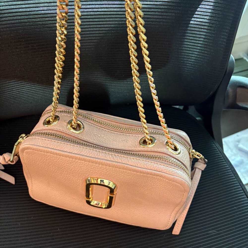 Marc Jacobs The Snapshot Small Elevated Crossbody Bag RARE Pink with Gold Chain